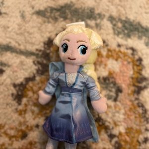 Elsa Bag charm